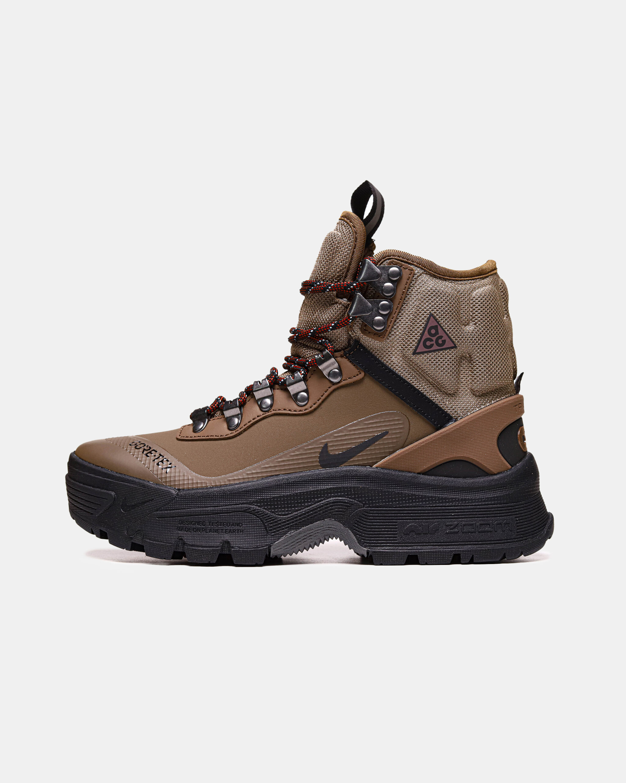 Nike ACG Air Zoom Gaiadome GTX Brown